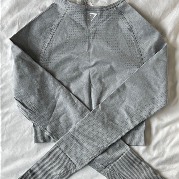 Gymshark Gray Long Sleeve Top - Picture 3 of 3